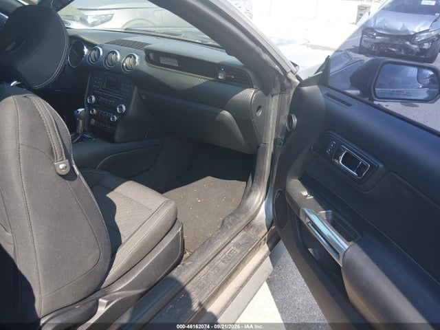 Ford Mustang V6 2016 1FA6P8AM5G5264890 Image 5
