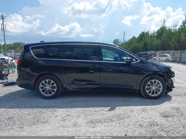 Aukcja sprzedaży 2027 Chrysler Pacifica, vin: 2C4RC1GG0VR568446, numer aukcji: 46162111