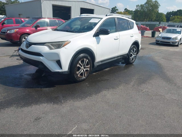 46162126 :رقم المزاد ، JTMZFREV3JJ155779 vin ، 2018 Toyota Rav4 Le مزاد بيع