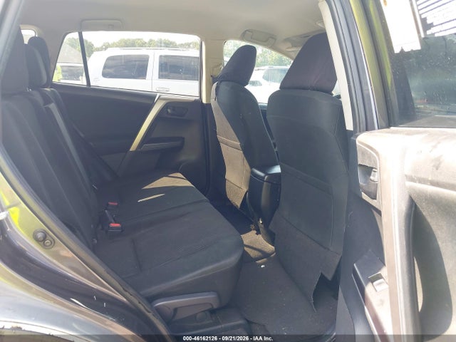 46162126 :رقم المزاد ، JTMZFREV3JJ155779 vin ، 2018 Toyota Rav4 Le مزاد بيع