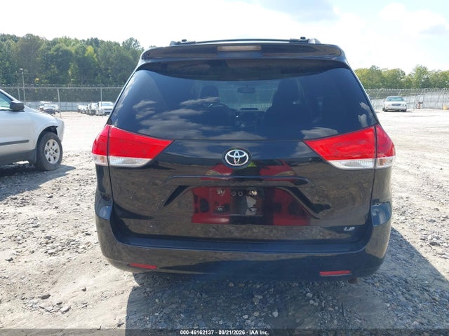 2012 Toyota Sienna Le V6 8 Passenger მანქანა იყიდება აუქციონზე, vin: 5TDKK3DC5CS195782, აუქციონის ნომერი: 46162137