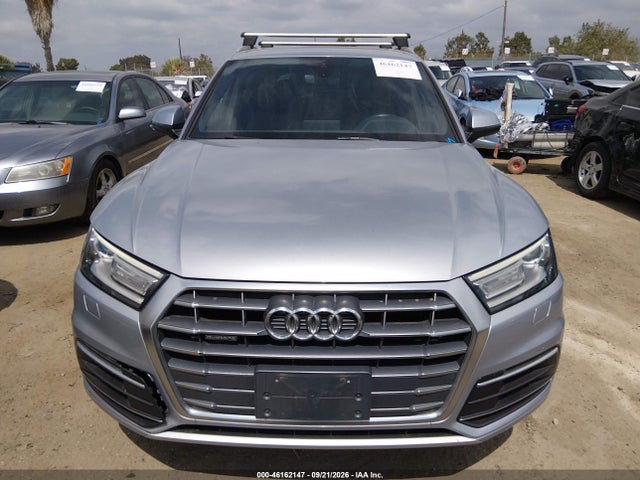 WA1ANAFY5J2044665 Audi Q5 2.0t Premium/2.0t Tech Premium