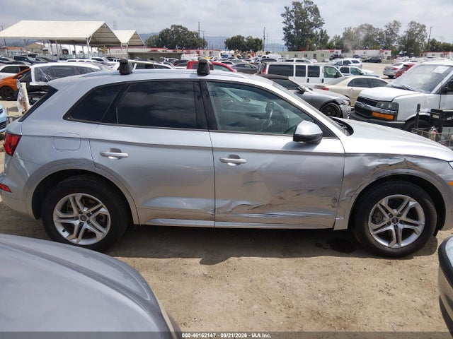WA1ANAFY5J2044665 Audi Q5 2.0t Premium/2.0t Tech Premium
