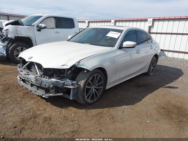 46162192 :رقم المزاد ، 3MW5R7J01L8B23011 vin ، 2020 Bmw 330i Xdrive مزاد بيع