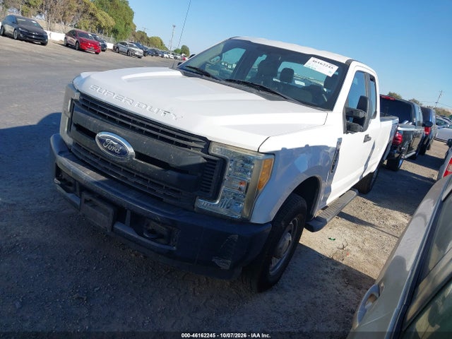 Ford F-250 Xl 2017 1FT7X2A61HEE51249 Image 2