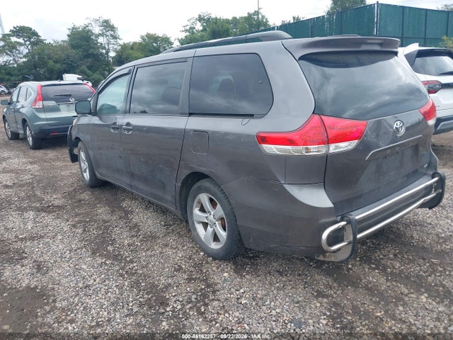 Aukcja sprzedaży 2011 Toyota Sienna Le V6, vin: 5TDKK3DC6BS064147, numer aukcji: 46162257