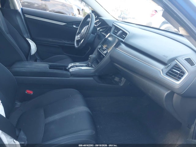 Продаж на аукціоні авто 2018 Honda Civic Ex, vin: 2HGFC2F72JH547240, номер лоту: 46162283