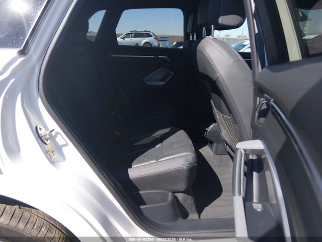 2021 Audi Q3 Premium 40 Tfsi Quattro Tiptronic მანქანა იყიდება აუქციონზე, vin: WA1AUCF32M1095845, აუქციონის ნომერი: 46162294