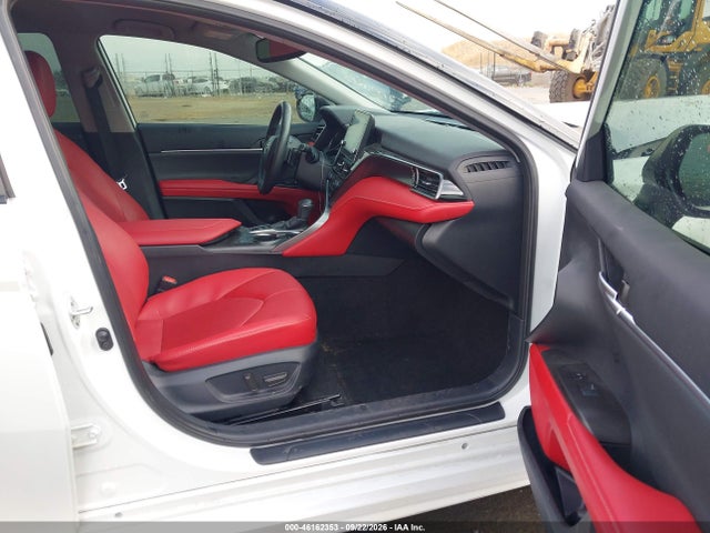 4T1K31AK3RU072608 Toyota Camry Hybrid Xse