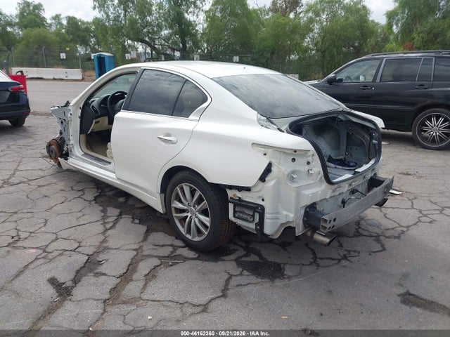 Продажа на аукционе авто 2016 Infiniti Q50 3.0t Premium, vin: JN1EV7AP9GM304977, номер лота: 46162360