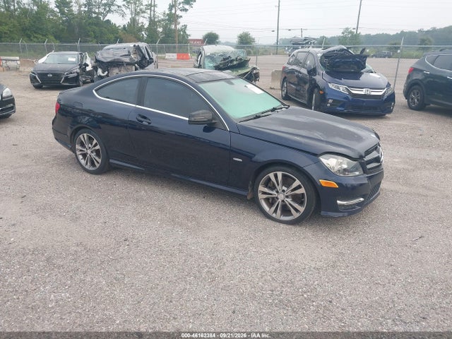 Продаж на аукціоні авто 2015 Mercedes-benz C 250, vin: WDDGJ4HB9FG391003, номер лоту: 46162384