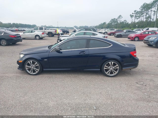 Продаж на аукціоні авто 2015 Mercedes-benz C 250, vin: WDDGJ4HB9FG391003, номер лоту: 46162384