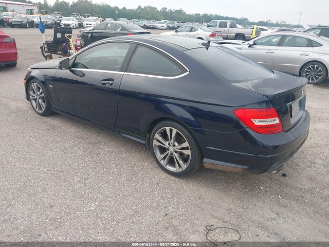 Продаж на аукціоні авто 2015 Mercedes-benz C 250, vin: WDDGJ4HB9FG391003, номер лоту: 46162384