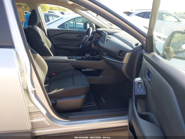 2024 Nissan Rogue S Fwd მანქანა იყიდება აუქციონზე, vin: 5N1BT3AA2RC711330, აუქციონის ნომერი: 46162390