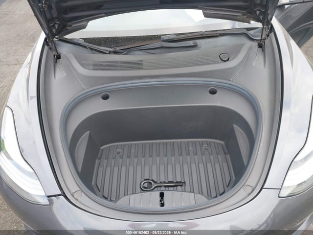 46162402 :رقم المزاد ، 5YJ3E1EB0NF265525 vin ، 2022 Tesla Model 3 Long Range مزاد بيع