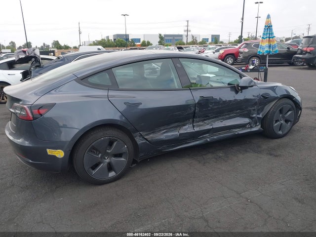 46162402 :رقم المزاد ، 5YJ3E1EB0NF265525 vin ، 2022 Tesla Model 3 Long Range مزاد بيع