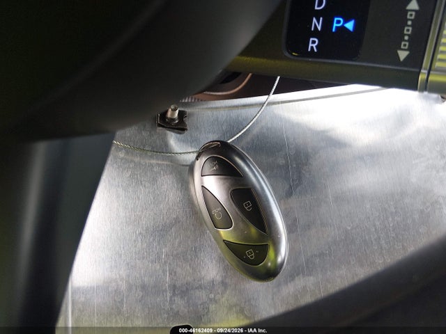 Auction sale of the 2026 Hyundai Sonata Hybrid Blue, vin: KMHL24JJ1TA174434, lot number: 46162409