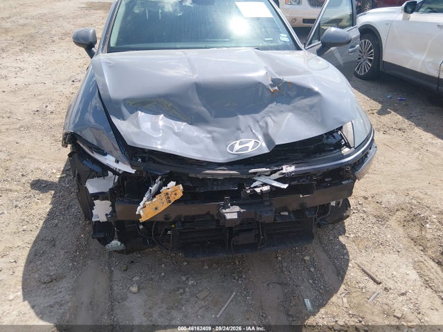 Auction sale of the 2026 Hyundai Sonata Hybrid Blue, vin: KMHL24JJ1TA174434, lot number: 46162409