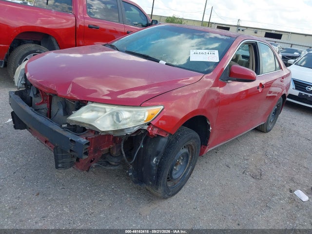 46162418 :رقم المزاد ، 4T1BF1FKXCU547002 vin ، 2012 Toyota Camry Le مزاد بيع