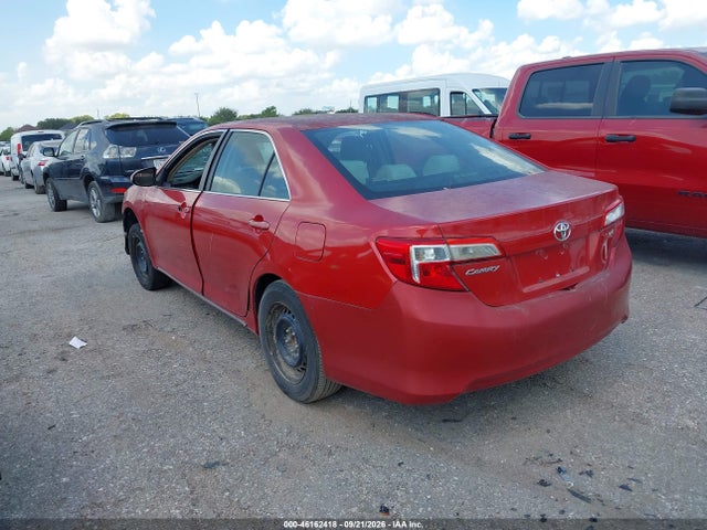 46162418 :رقم المزاد ، 4T1BF1FKXCU547002 vin ، 2012 Toyota Camry Le مزاد بيع
