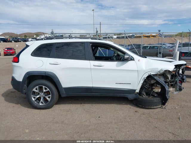 2014 Jeep Cherokee Trailhawk მანქანა იყიდება აუქციონზე, vin: 1C4PJMBS2EW317722, აუქციონის ნომერი: 46162419