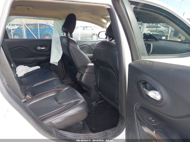 2014 Jeep Cherokee Trailhawk მანქანა იყიდება აუქციონზე, vin: 1C4PJMBS2EW317722, აუქციონის ნომერი: 46162419