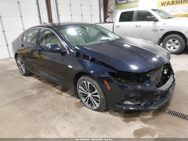 2018 Buick Regal Sportback Essence მანქანა იყიდება აუქციონზე, vin: W04GR6SX3J1136338, აუქციონის ნომერი: 46162443