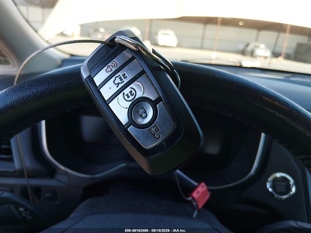 2017 Ford Fusion Hybrid Titanium მანქანა იყიდება აუქციონზე, vin: 3FA6P0RU6HR287602, აუქციონის ნომერი: 46162466
