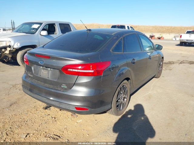 Ford FOCUS SE 2016 1FADP3FE2GL257807 Image 4