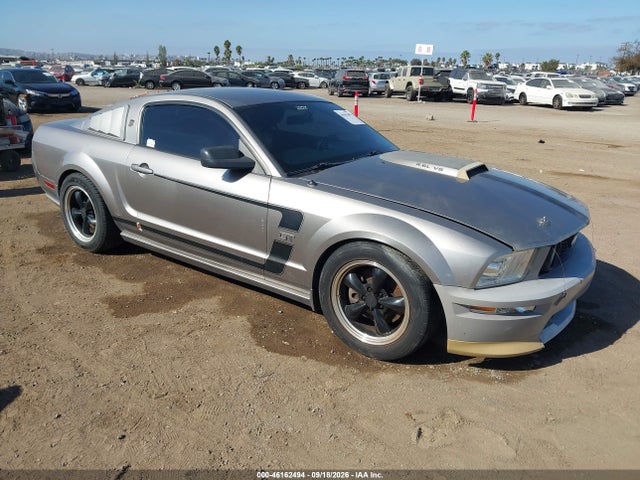 2008 Ford Mustang Gt Deluxe/gt Premium მანქანა იყიდება აუქციონზე, vin: 1ZVHT82H385154709, აუქციონის ნომერი: 46162494