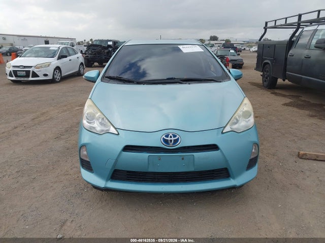46162535 :رقم المزاد ، JTDKDTB39E1062889 vin ، 2014 Toyota Prius C Two مزاد بيع