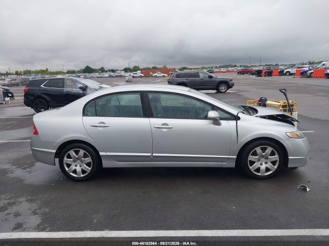 Продаж на аукціоні авто 2010 Honda Civic Lx, vin: 19XFA1F56AE085516, номер лоту: 46162564