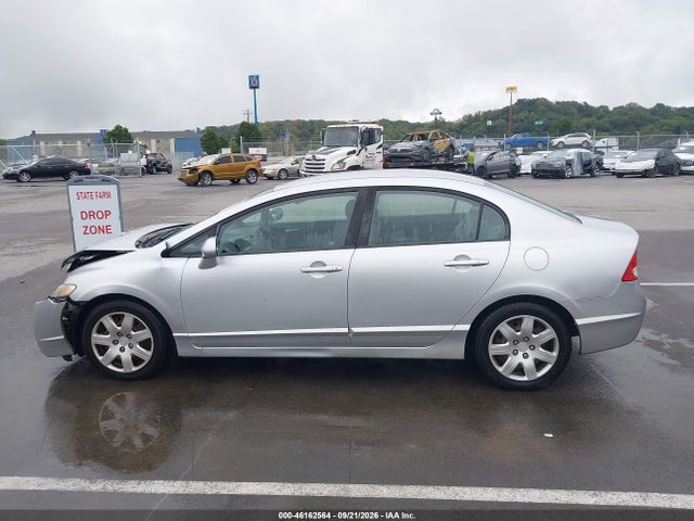 Продаж на аукціоні авто 2010 Honda Civic Lx, vin: 19XFA1F56AE085516, номер лоту: 46162564
