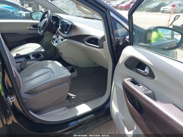 46162580 :رقم المزاد ، 2C4RC1BG1HR820703 vin ، 2017 Chrysler Pacifica Touring-l مزاد بيع