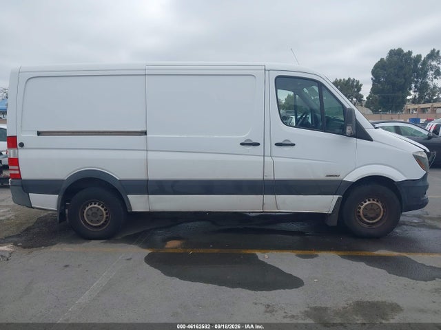 WD3PE7DC4F5948369 Mercedes-Benz Sprinter 2500 Normal Roof