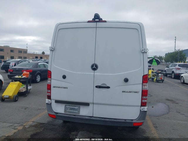WD3PE7DC4F5948369 Mercedes-Benz Sprinter 2500 Normal Roof