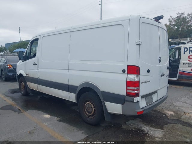 WD3PE7DC4F5948369 Mercedes-Benz Sprinter 2500 Normal Roof
