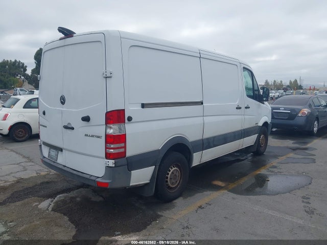 WD3PE7DC4F5948369 Mercedes-Benz Sprinter 2500 Normal Roof