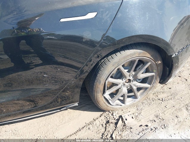46162606 :رقم المزاد ، 5YJ3E1EA7KF305795 vin ، 2019 Tesla Model 3 Long Range/mid Range/standard Range/standard Range Plus مزاد بيع