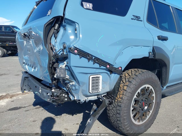 Продажа на аукционе авто 2025 Toyota 4runner Trd Off Road Premium, vin: JTEVA5BR6S5048941, номер лота: 46162626