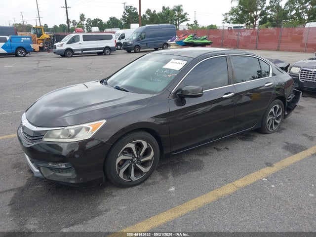 46162632 :رقم المزاد ، 1HGCR2F7XHA087142 vin ، 2017 Honda Accord Ex مزاد بيع