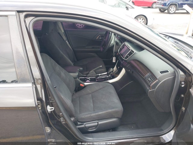46162632 :رقم المزاد ، 1HGCR2F7XHA087142 vin ، 2017 Honda Accord Ex مزاد بيع