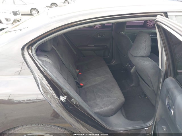 46162632 :رقم المزاد ، 1HGCR2F7XHA087142 vin ، 2017 Honda Accord Ex مزاد بيع
