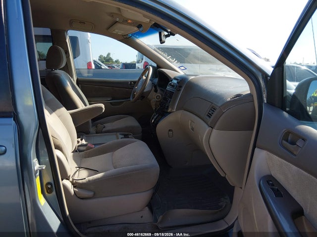 Продажа на аукционе авто 2006 Toyota Sienna Le, vin: 5TDZA23C06S570155, номер лота: 46162669