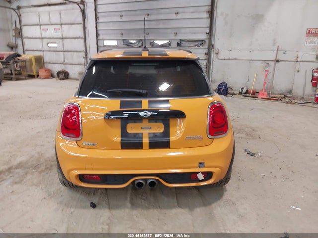 2016 Mini Cooper S მანქანა იყიდება აუქციონზე, vin: WMWXP7C53G3B92890, აუქციონის ნომერი: 46162677