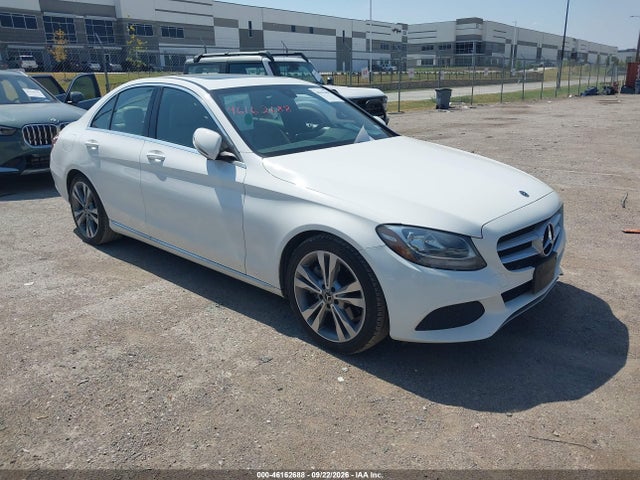 46162688 :رقم المزاد ، 55SWF4JB2JU248882 vin ، 2018 Mercedes-benz C 300 مزاد بيع