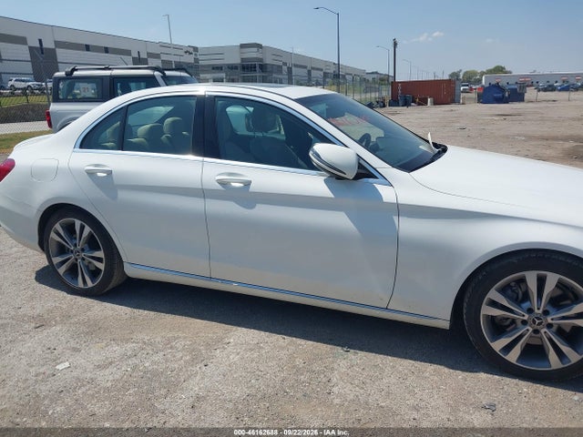 46162688 :رقم المزاد ، 55SWF4JB2JU248882 vin ، 2018 Mercedes-benz C 300 مزاد بيع