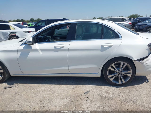 46162688 :رقم المزاد ، 55SWF4JB2JU248882 vin ، 2018 Mercedes-benz C 300 مزاد بيع