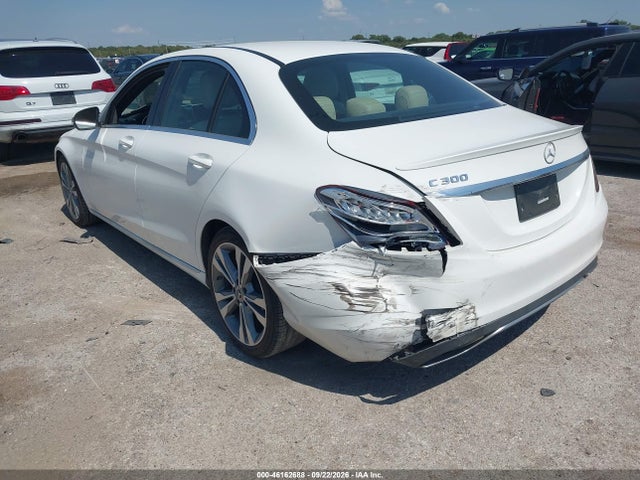 46162688 :رقم المزاد ، 55SWF4JB2JU248882 vin ، 2018 Mercedes-benz C 300 مزاد بيع