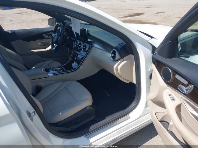 46162688 :رقم المزاد ، 55SWF4JB2JU248882 vin ، 2018 Mercedes-benz C 300 مزاد بيع